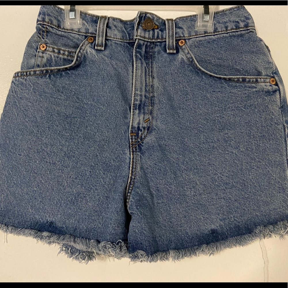 Levi vintage jean shorts
